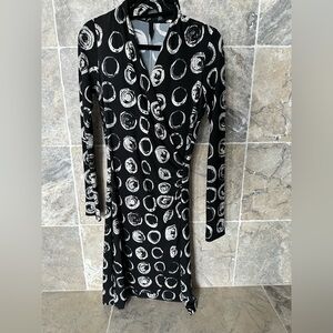 KAMA KULTURE NORMA KAMALI Ladies Women’s Size XS Black & White Dress